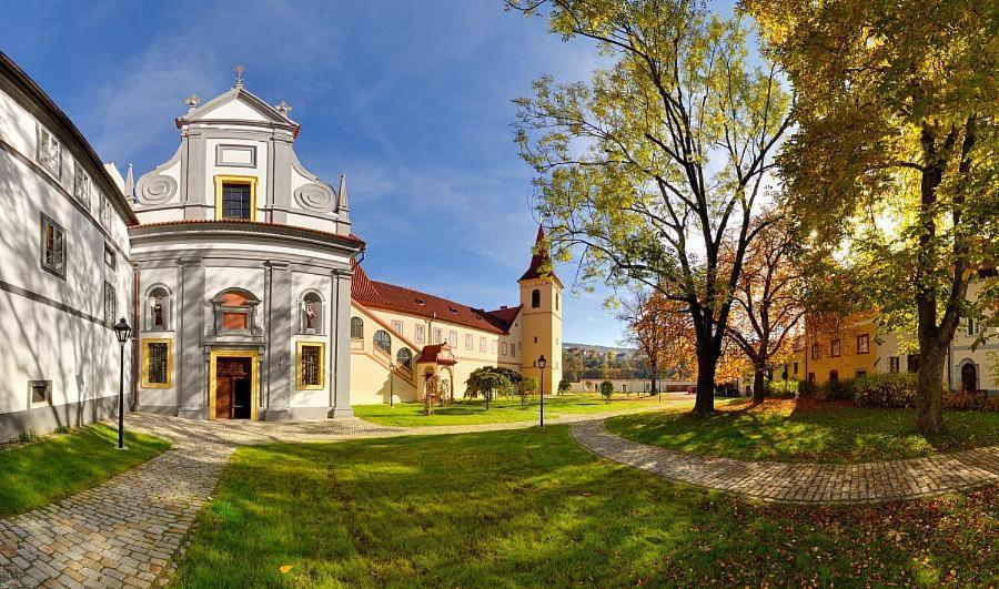 Klasterni Apartmany Český Krumlov Exterior foto
